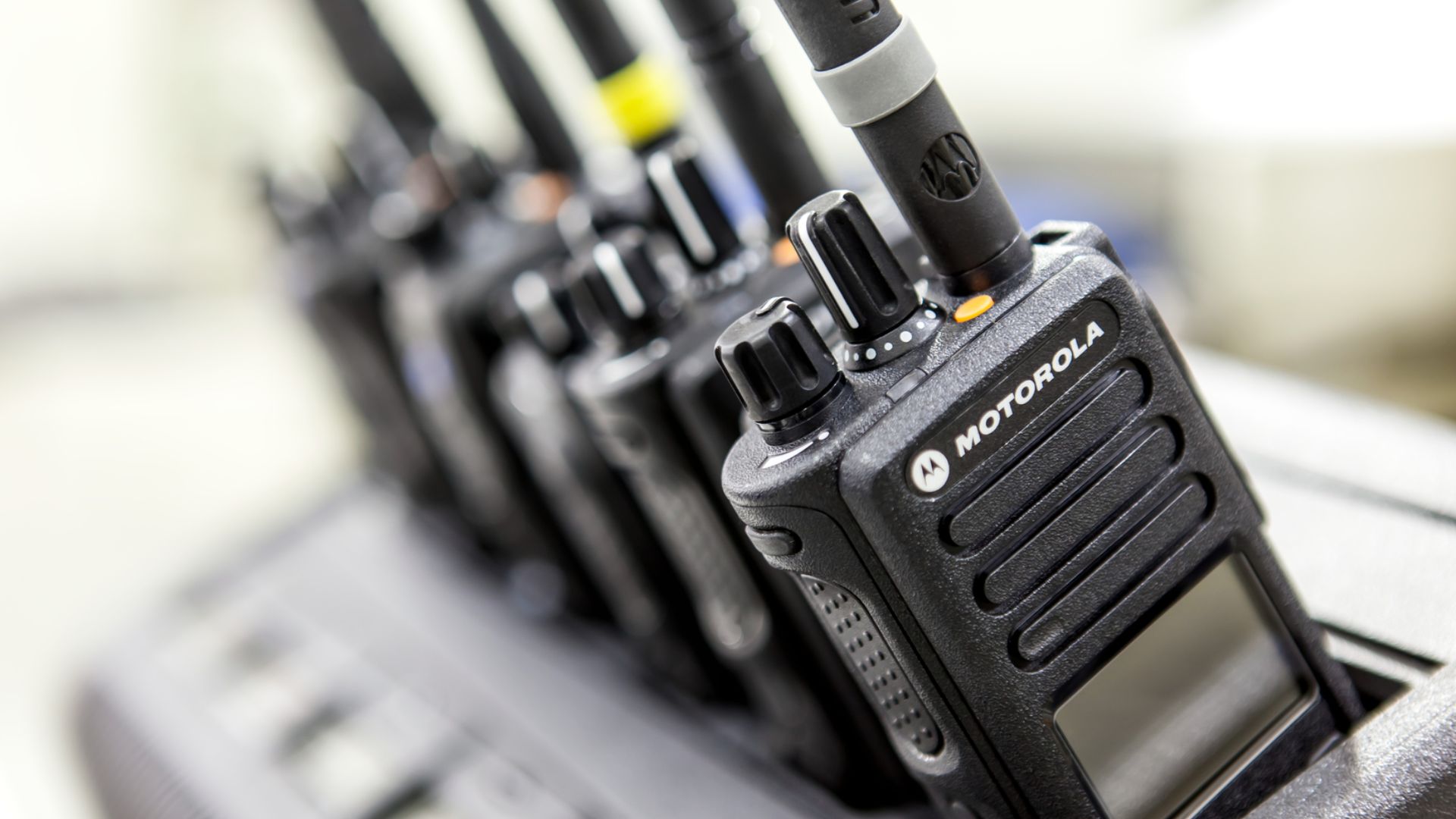 How Does a Radio Communication System Work