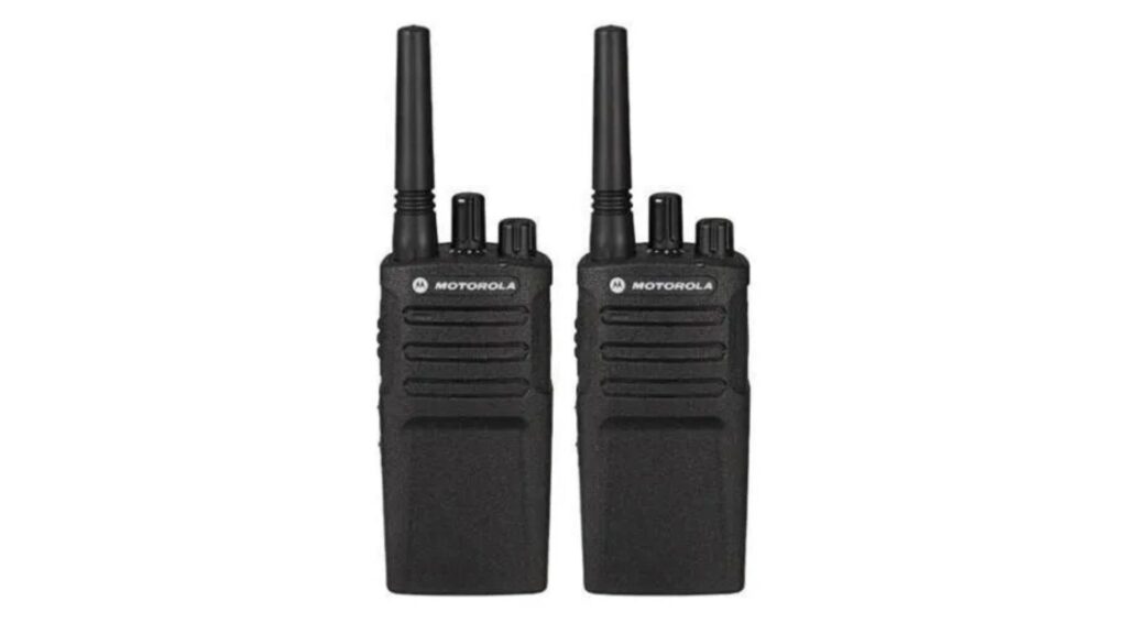 How to Use a License-Free Two Way Radio (PMR446)